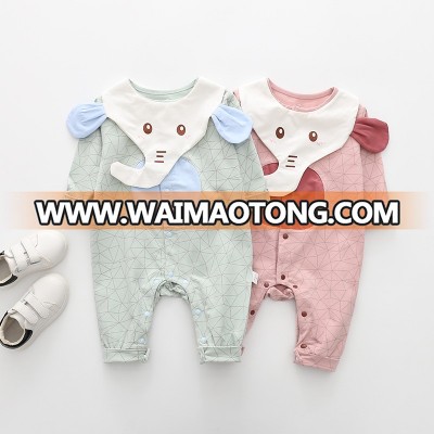 Wholesale newborn baby clothes soft cotton baby romper with cartoon design