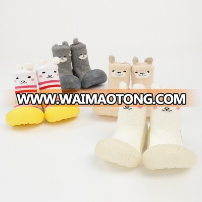 Autumn winter non slip baby shoe socks with rubber soles